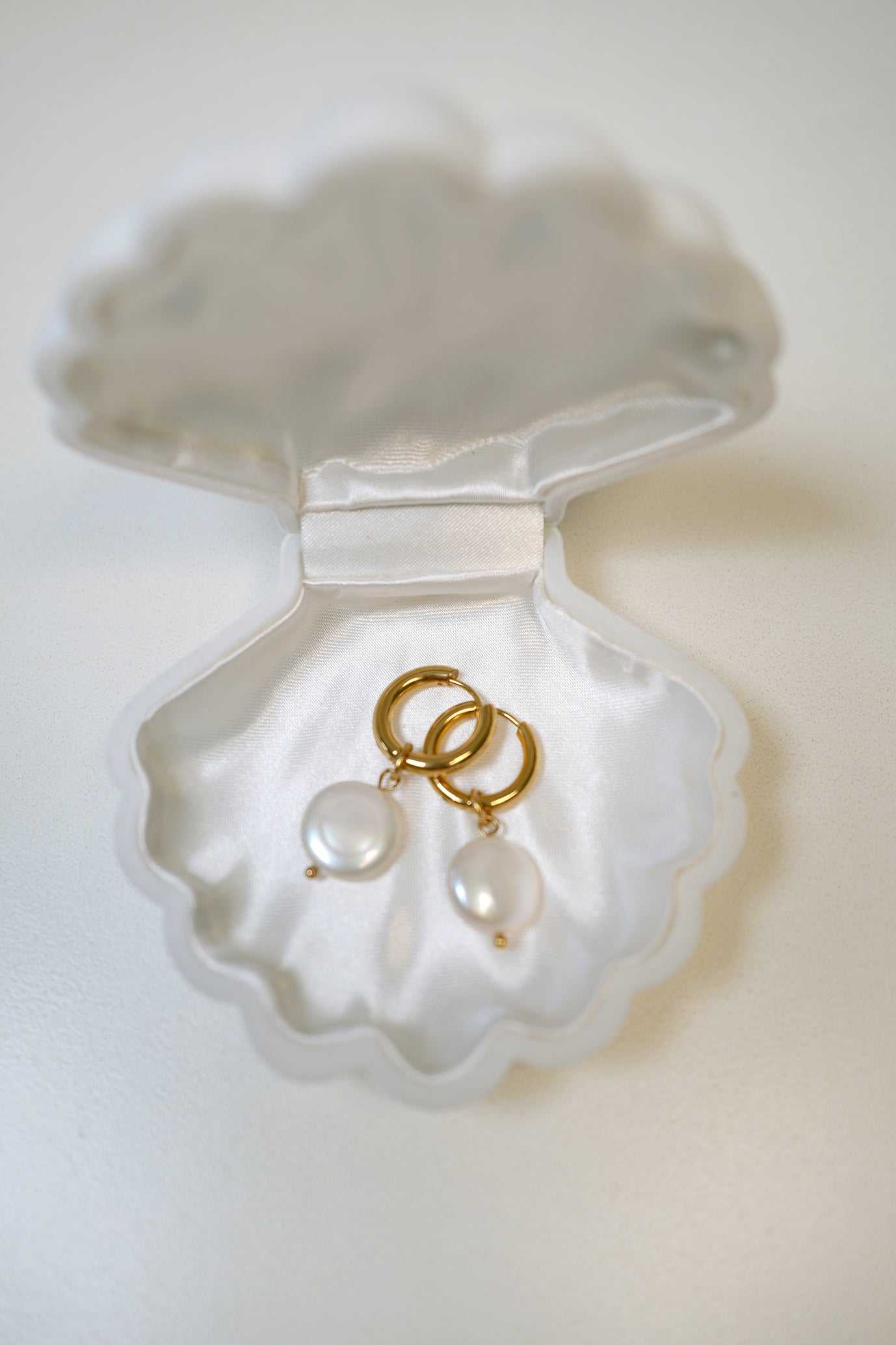 Waterproof Perla Hoops