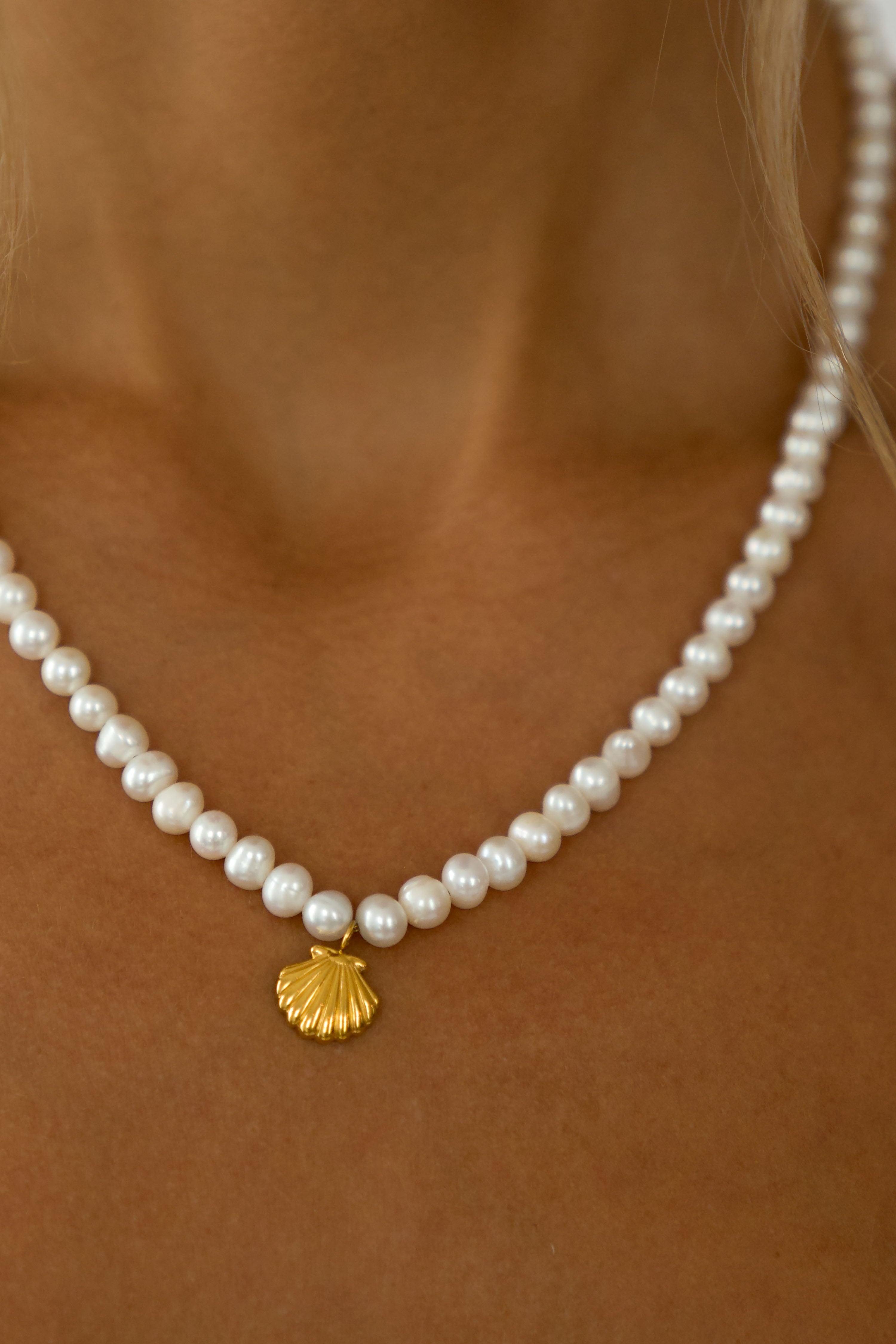 Waterproof Perla Necklace