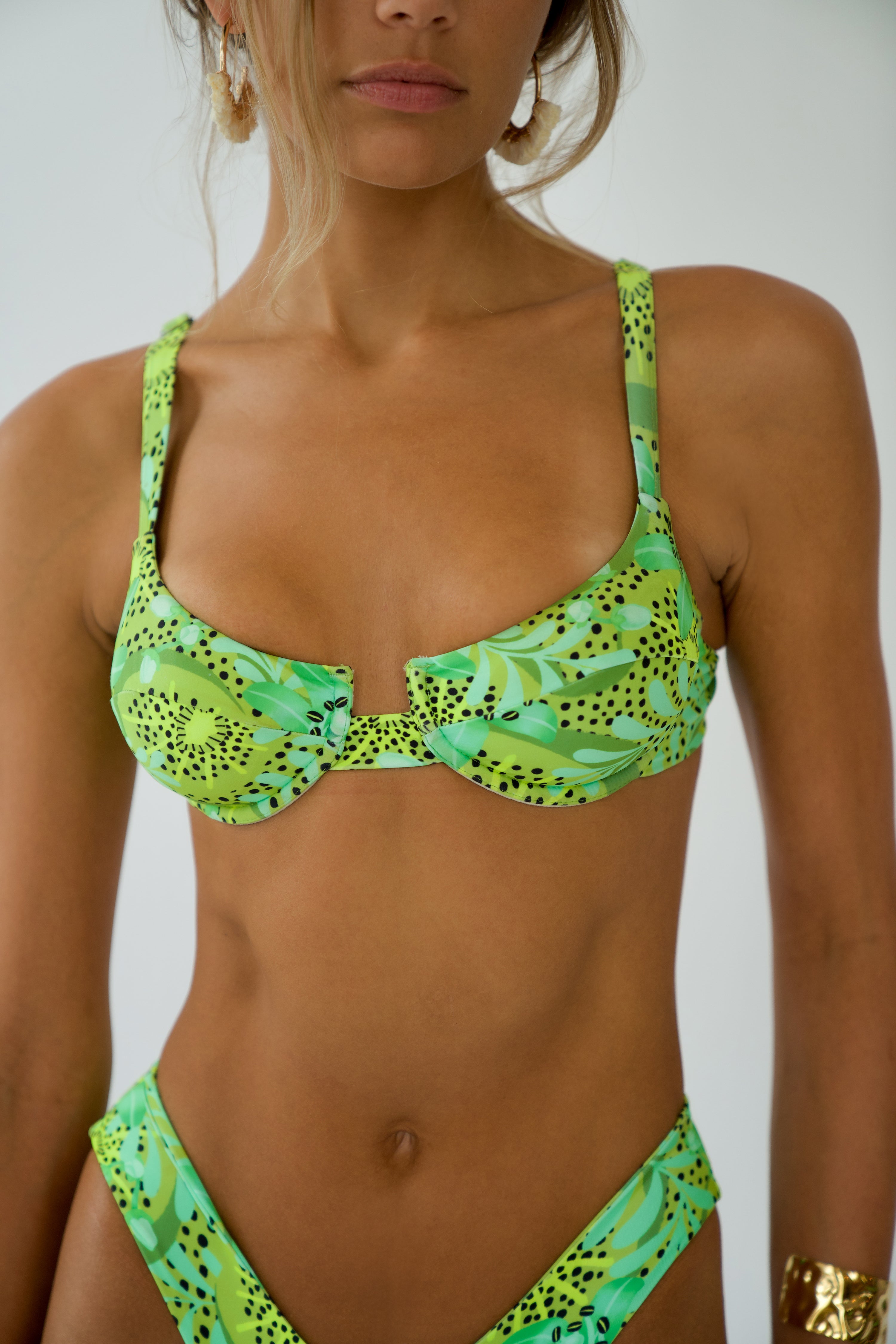 Kiwi Isla Top